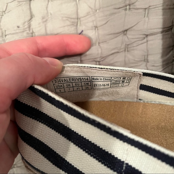 Vionic Valerie stripe espadrilles - Picture 4 of 4